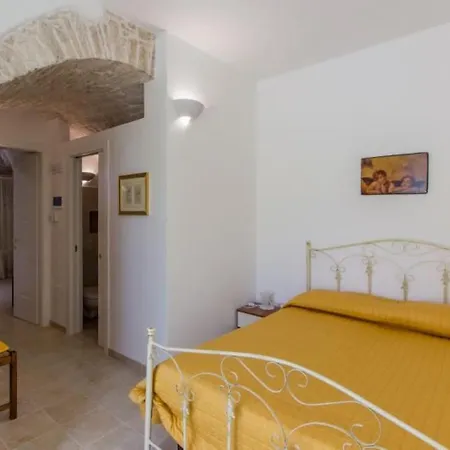 Granatapfel-wohnung By Interhome Apartman Martina Franca